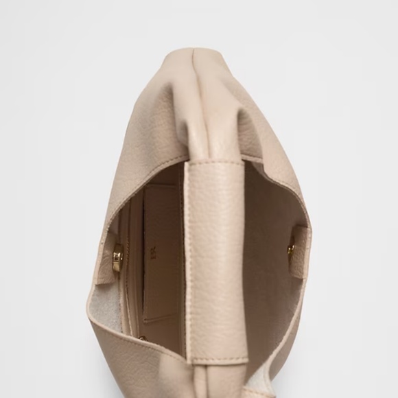 Banana Republic Factory mini Vegan leather slouchy tote bag - Picture 8 of 9